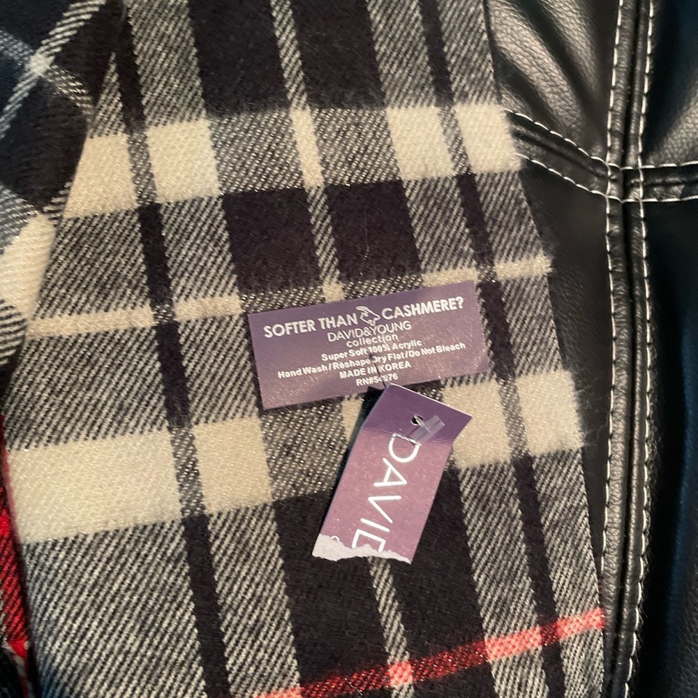 Softer Than Cashmere Women’s Scarf David Young